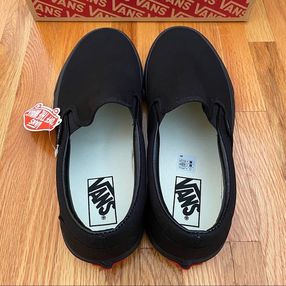 Vans Classic Slip On Women’s Sneakers - Picture 5 of 6